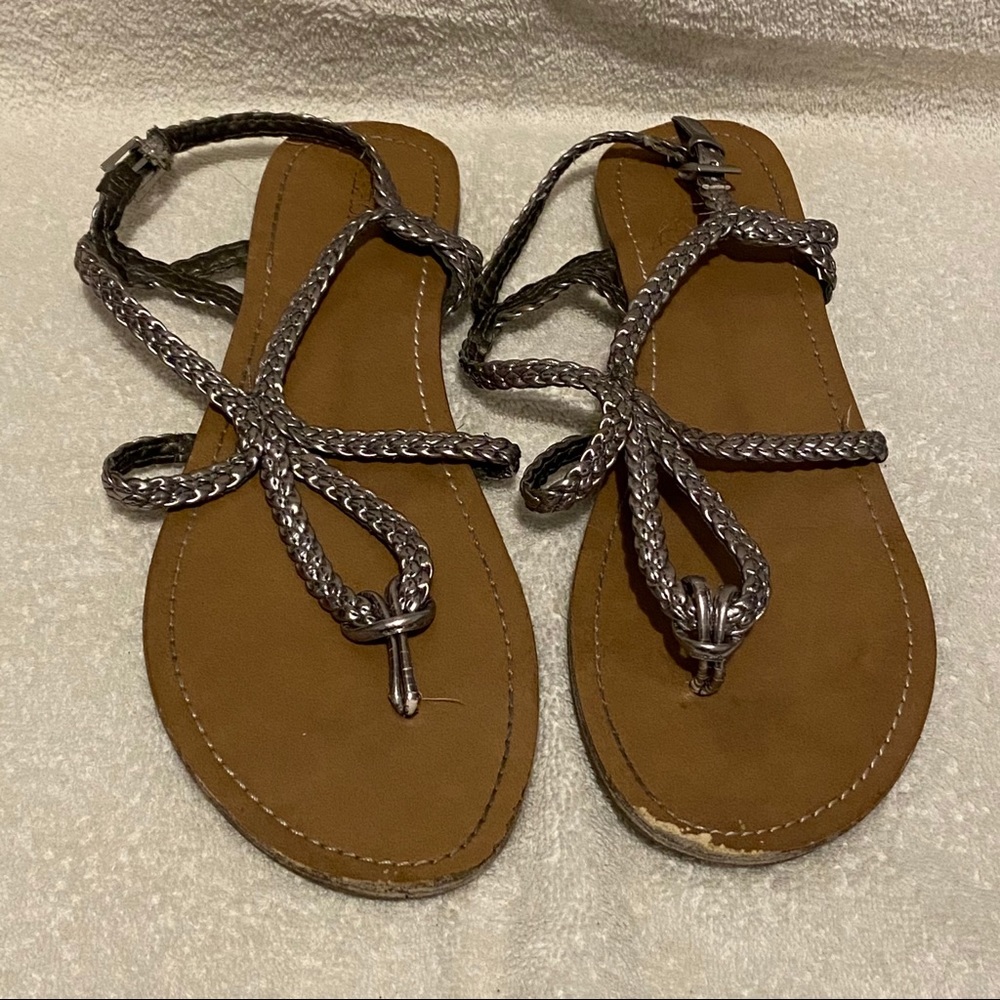 Women’s sandals